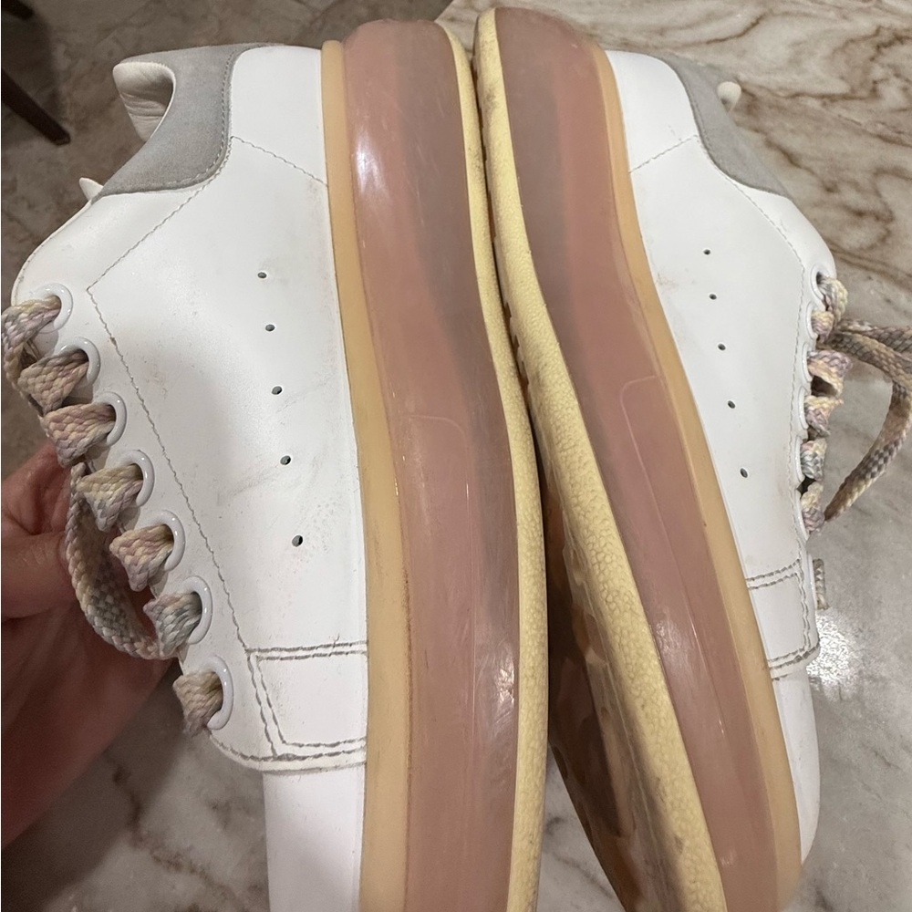 LiAlexander McQueen tennis shoes - Picture 5 of 6